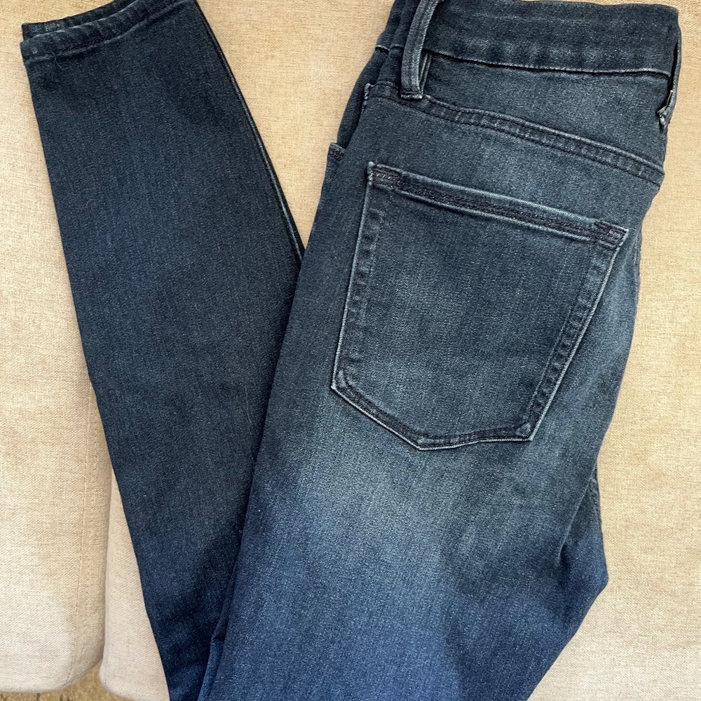 Good American Good Legs Jeans